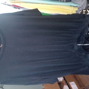 Black Top With Elastic Front Hem